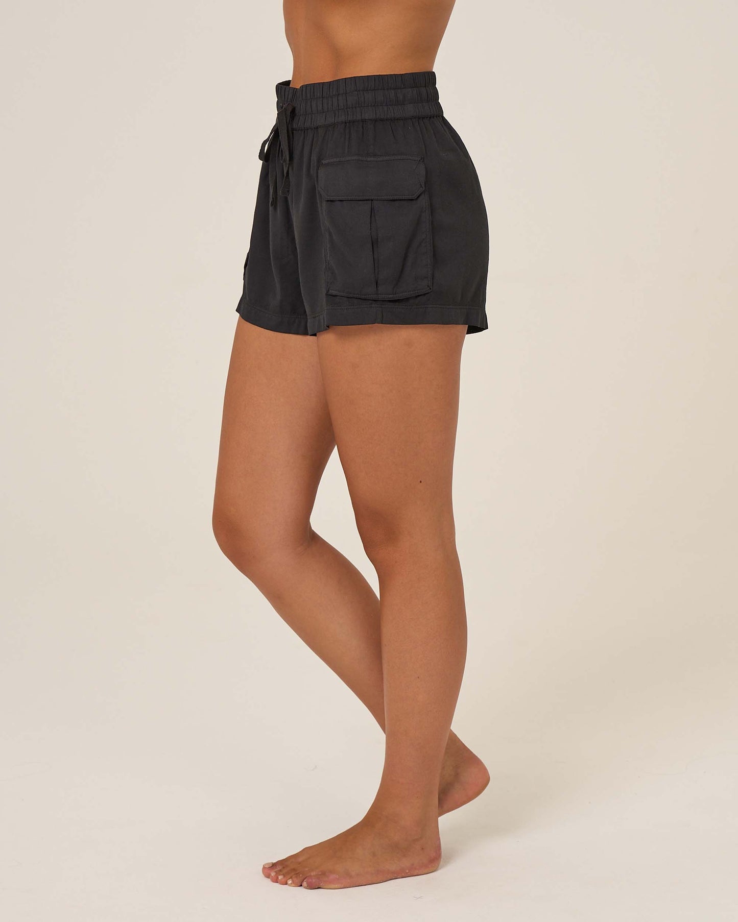 30035084W_BLK_4_1767757690