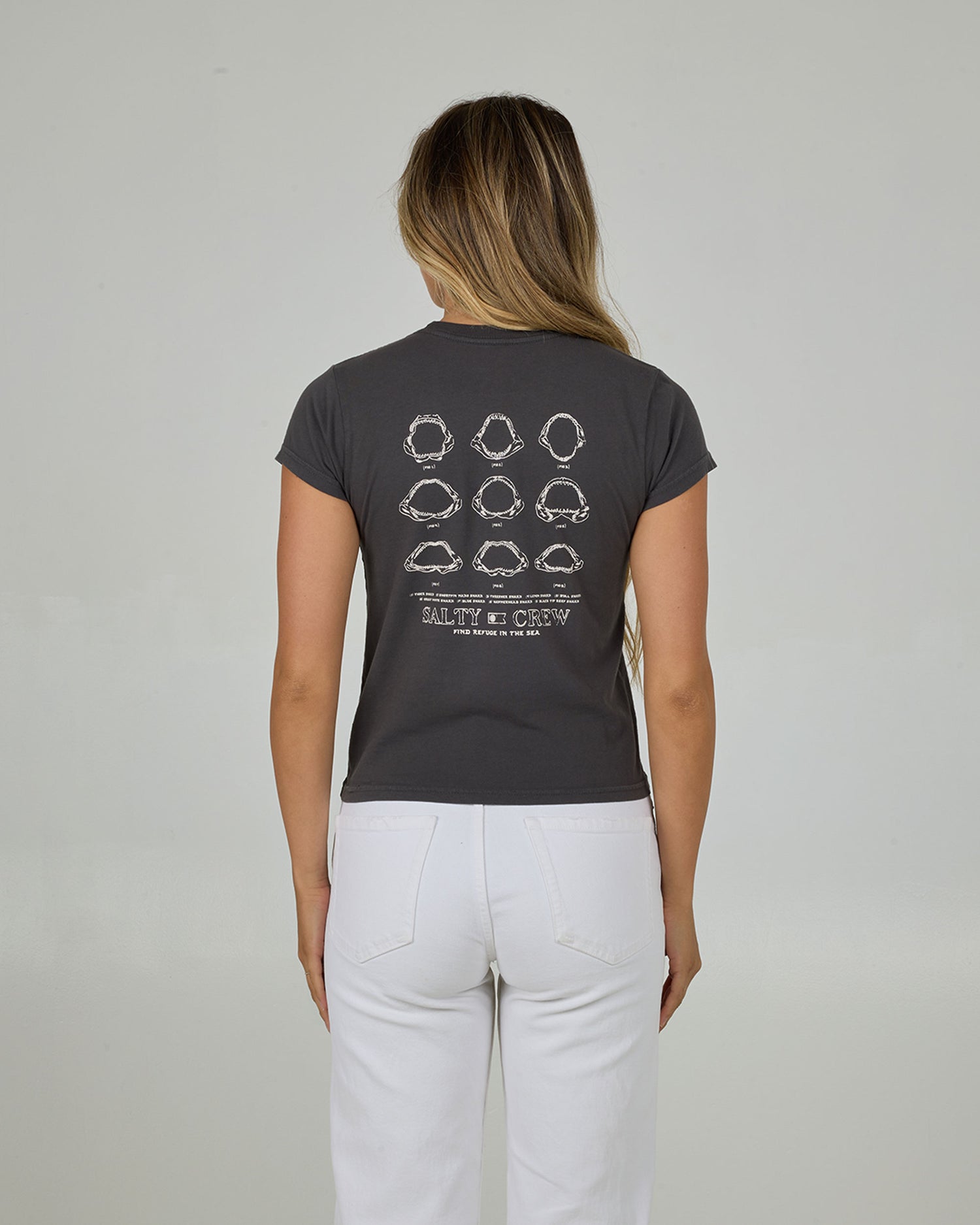 20035880W_CHAR_2_1748327049