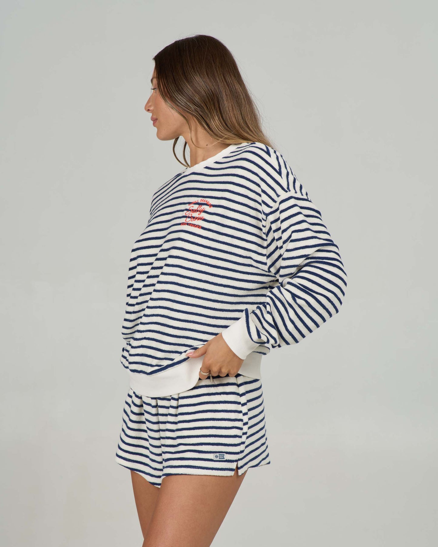 20335481W_BRNAVY_4_1767757489