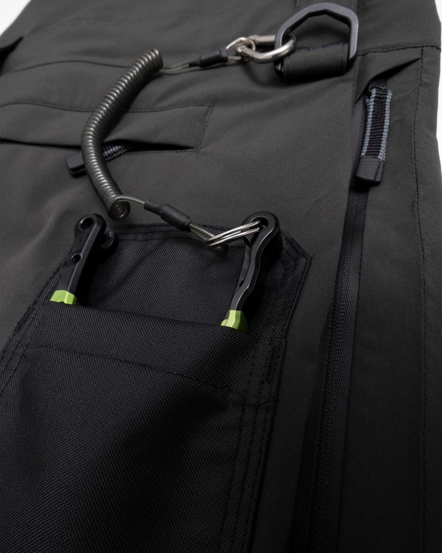 20835013_BLK_4_1773268721