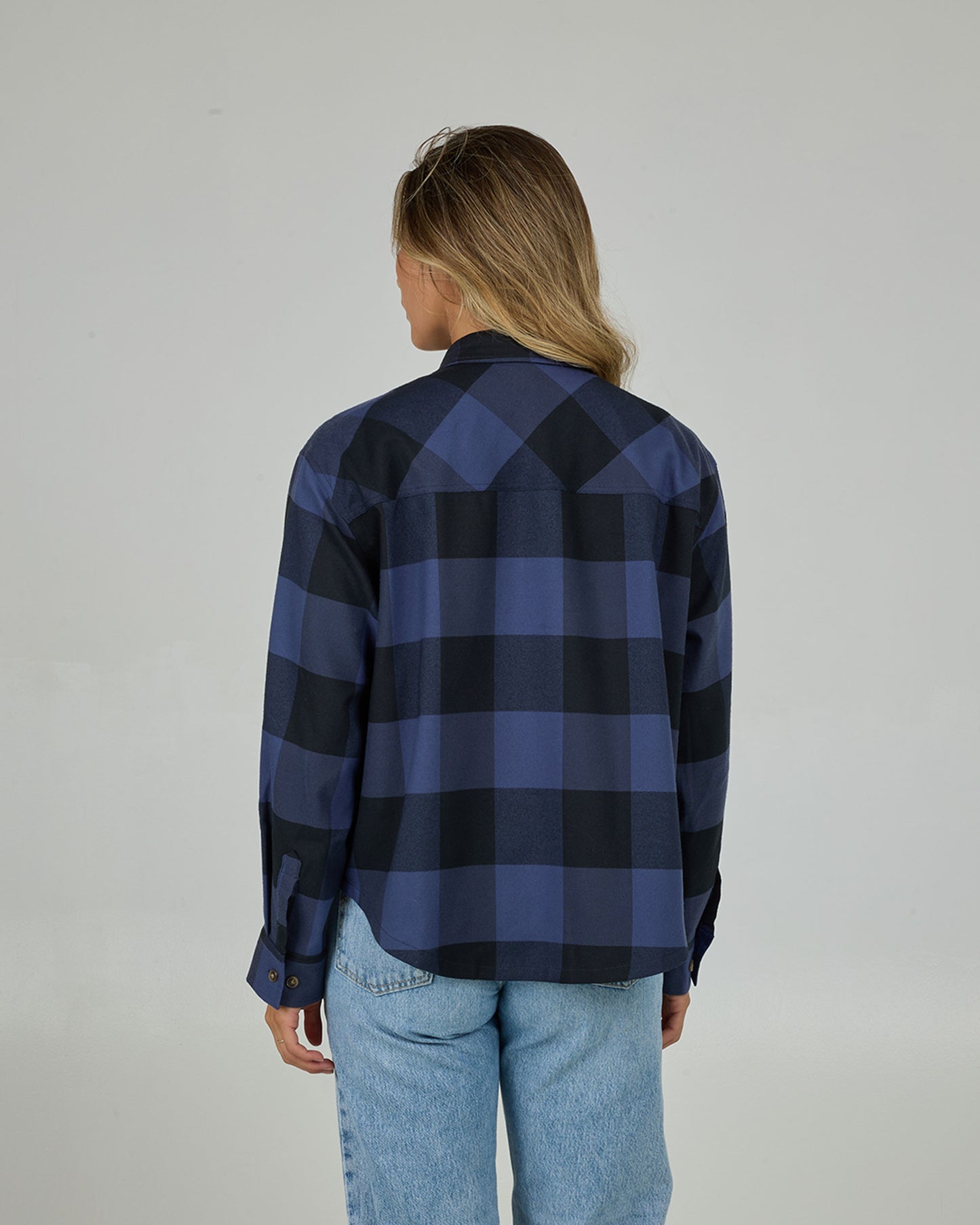 21435074W_INDIGO_2_1748397884