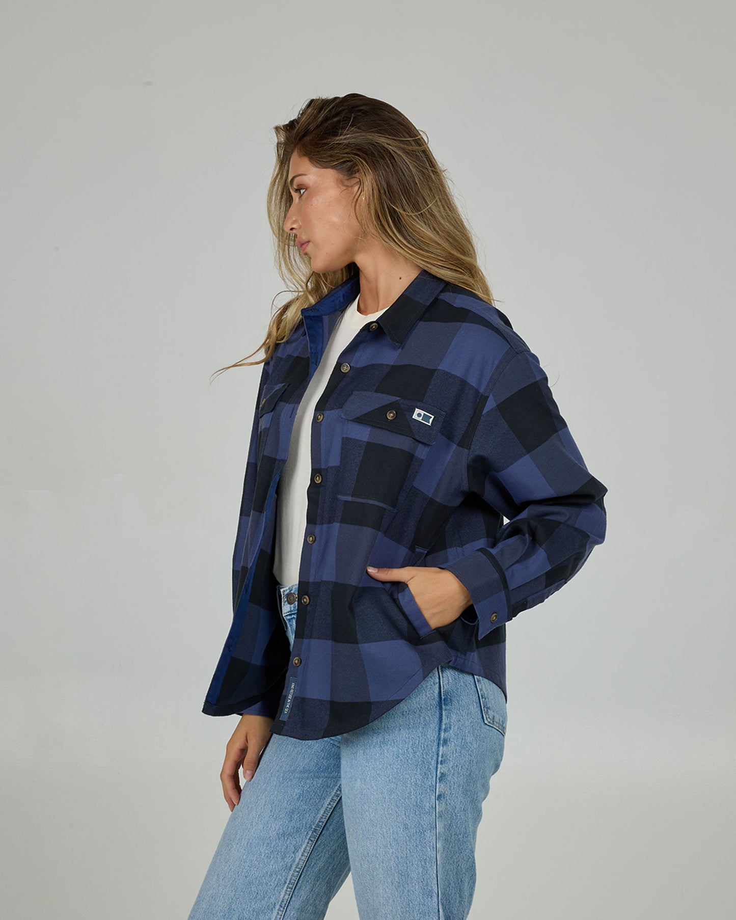 21435074W_INDIGO_3_1748397885