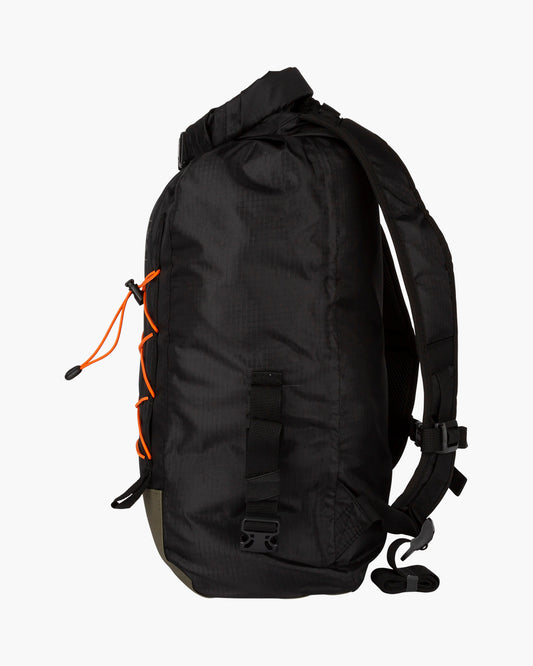 THRILL SEEKER ROLL TOP BACK PK - Black