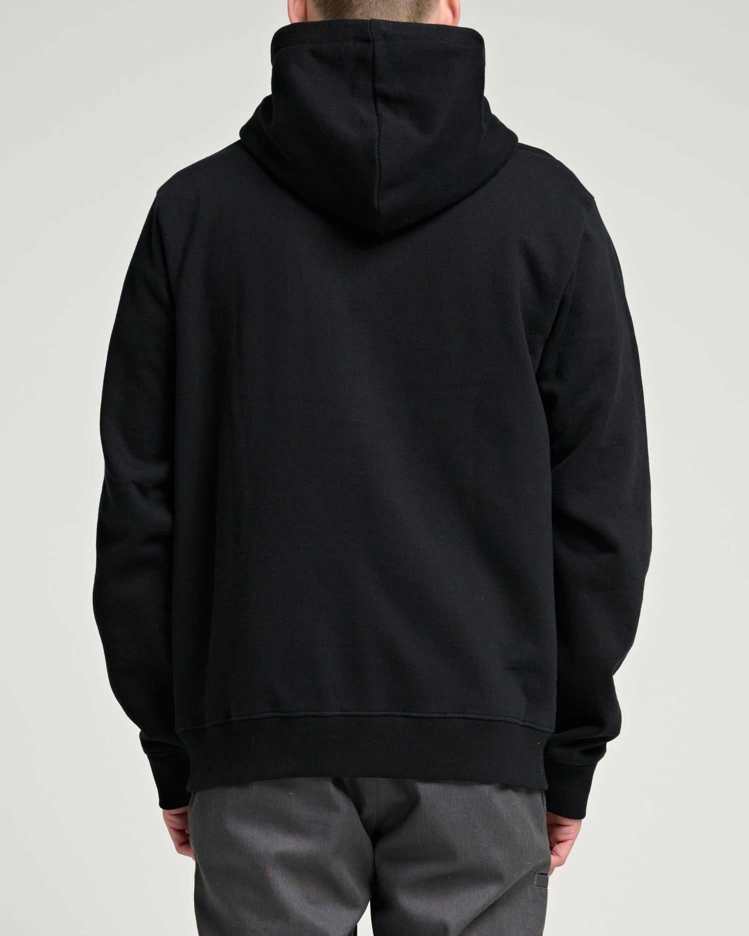 SCM45207_BLK_2_edhpm8_1709767958