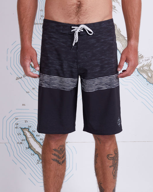 VESSELS BOARDSHORT - Black - Salty Crew Australia